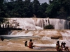 Très belle chutes de gua Azul