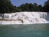 Une eau d'un turquoise fabuleux