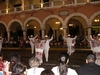 Soirée folklorique organisée quotidiennement sur la place de merida devant la mairie